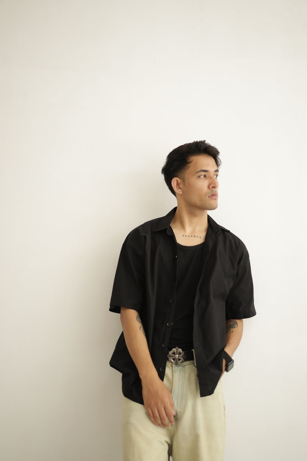 Black Cropped Linen Shirt