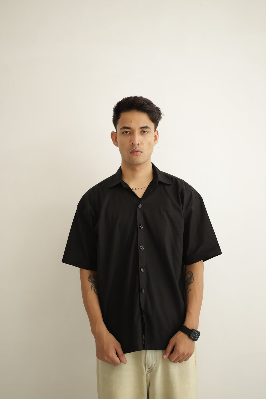 Black Cropped Linen Shirt