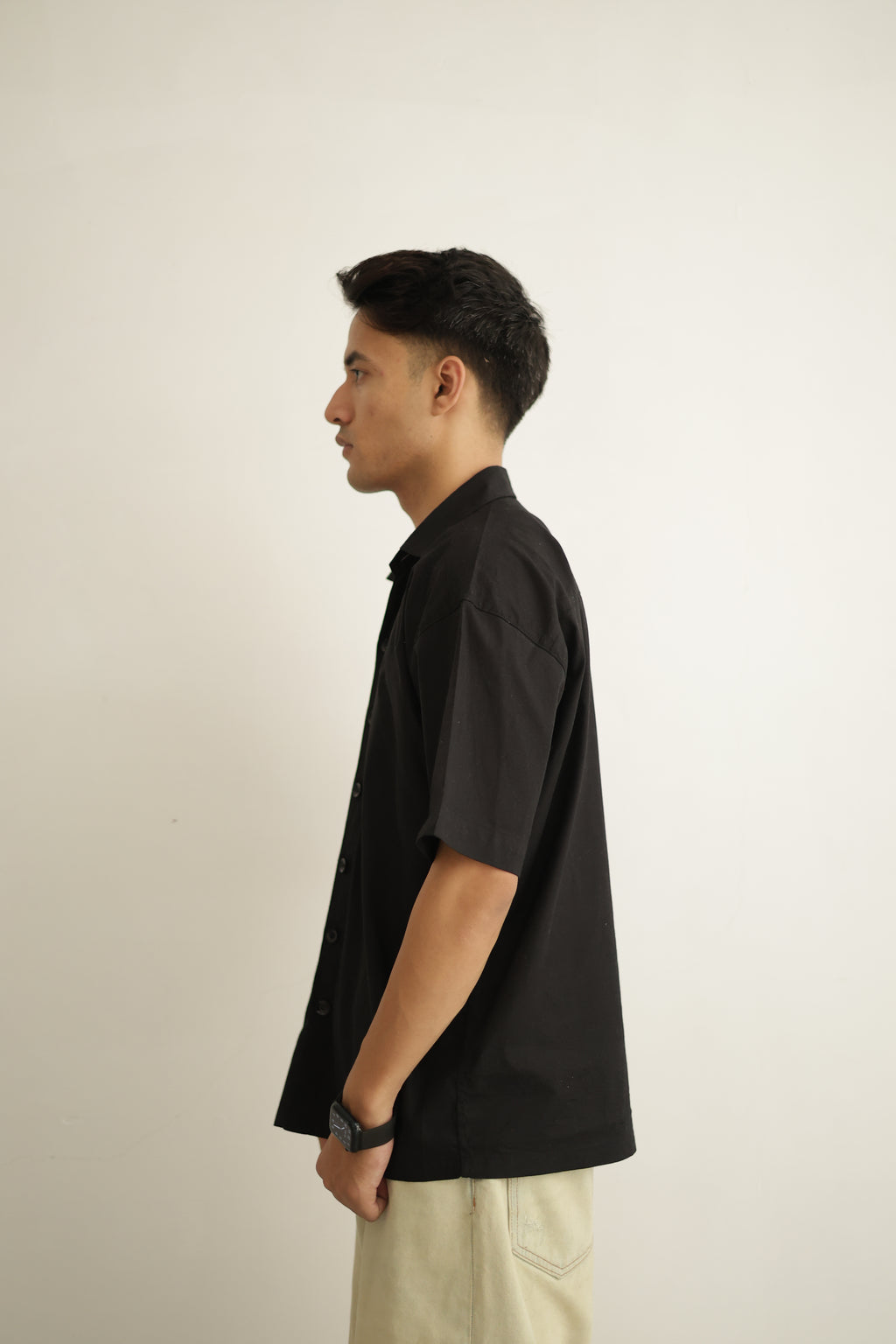 Black Cropped Linen Shirt