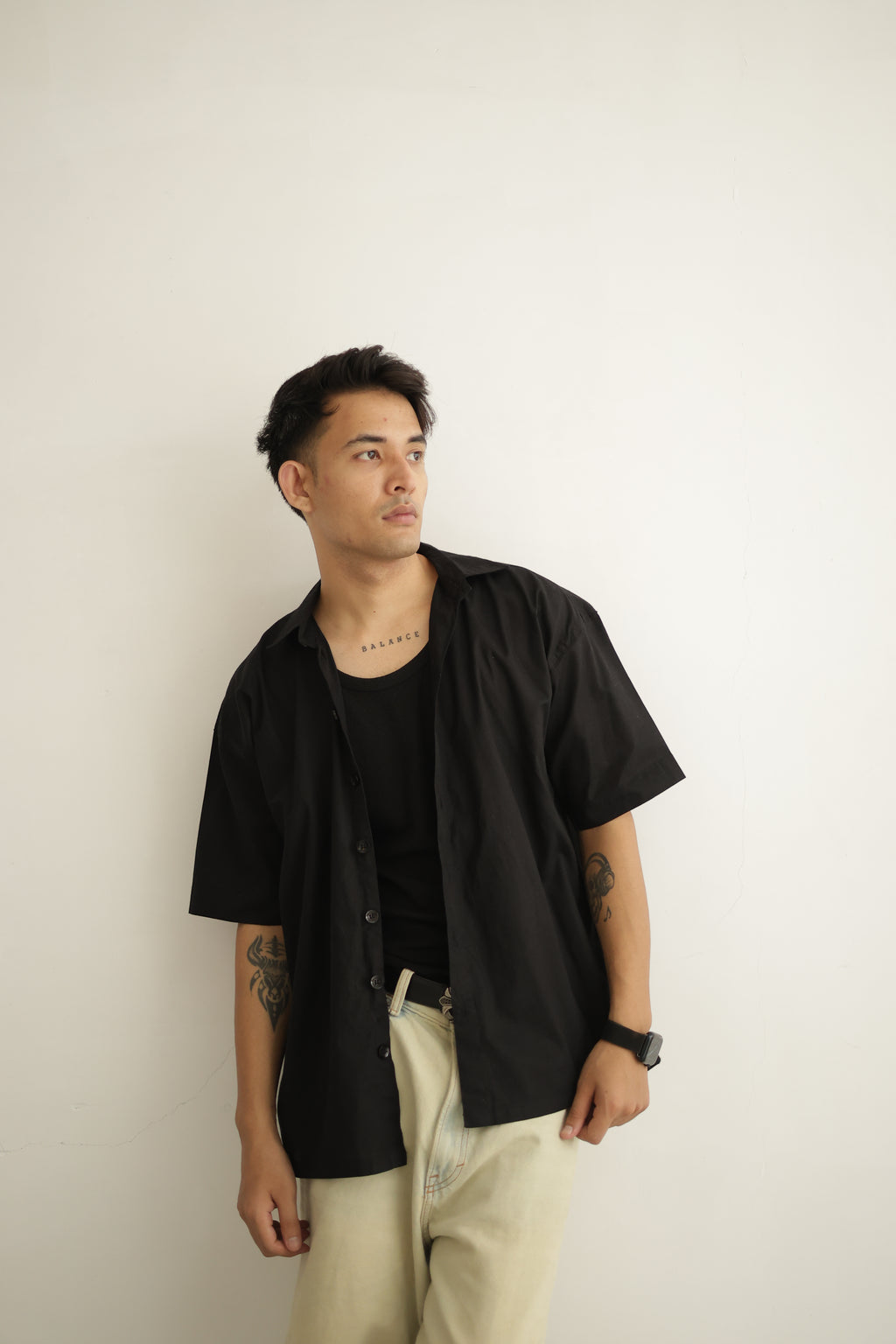 Black Cropped Linen Shirt