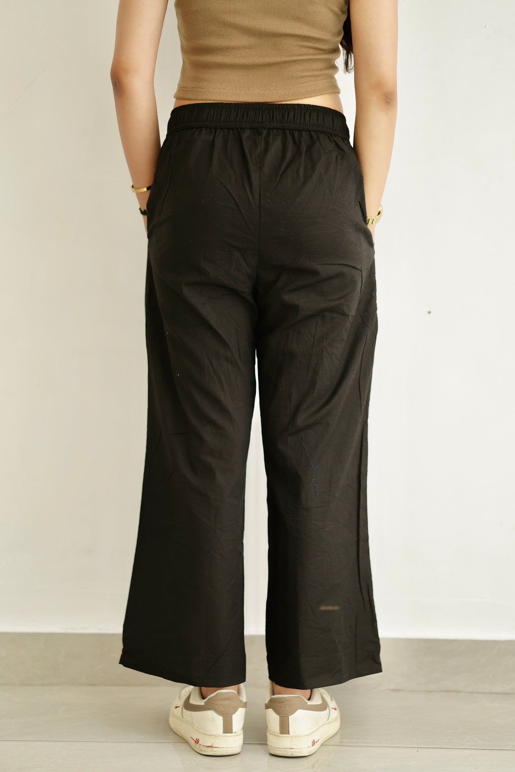 BLACK SOLID LINEN PANTS